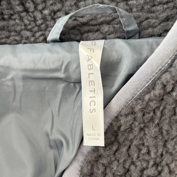 Charcoal Sherpa Jacket with Gray Accents - Picture 3 of 3